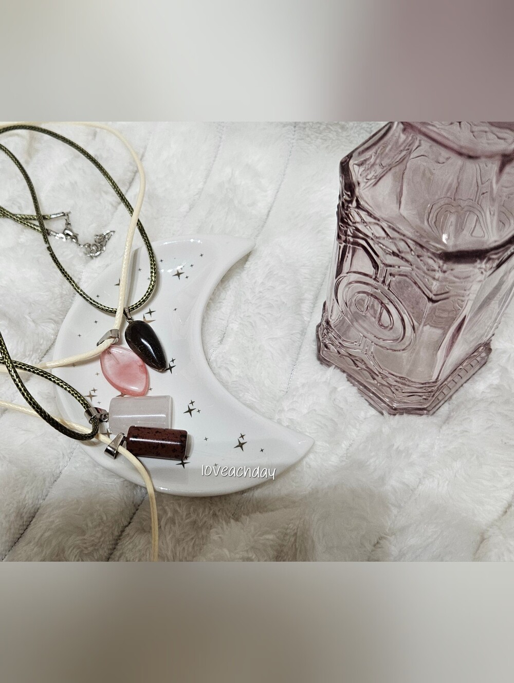 ☆ Semi-Precious Multi-Stone Pendant Necklace in Pink, Brown and Black